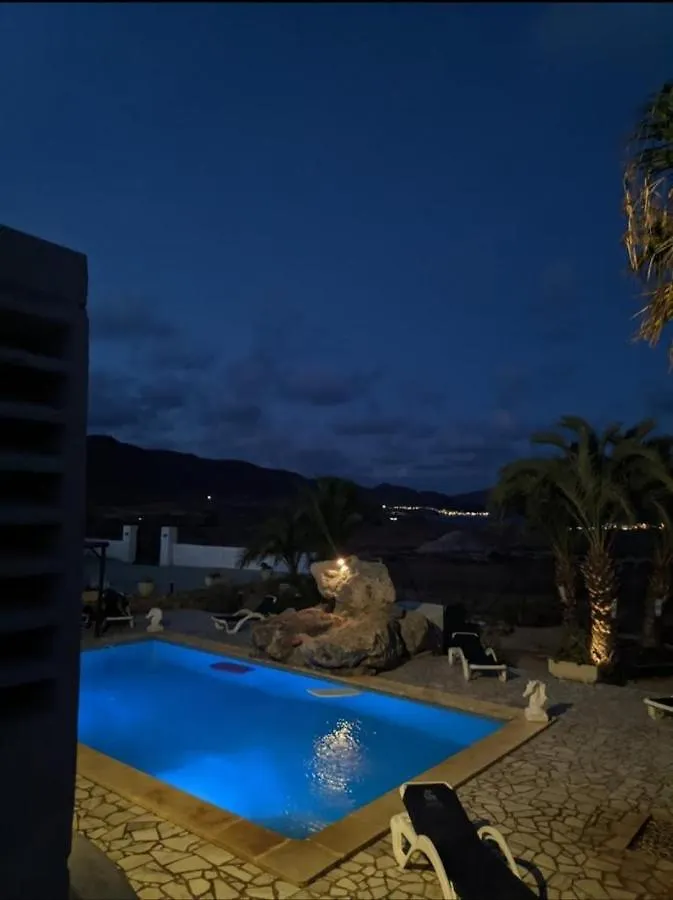 Bungalows & Estudios Los Escullos Almería