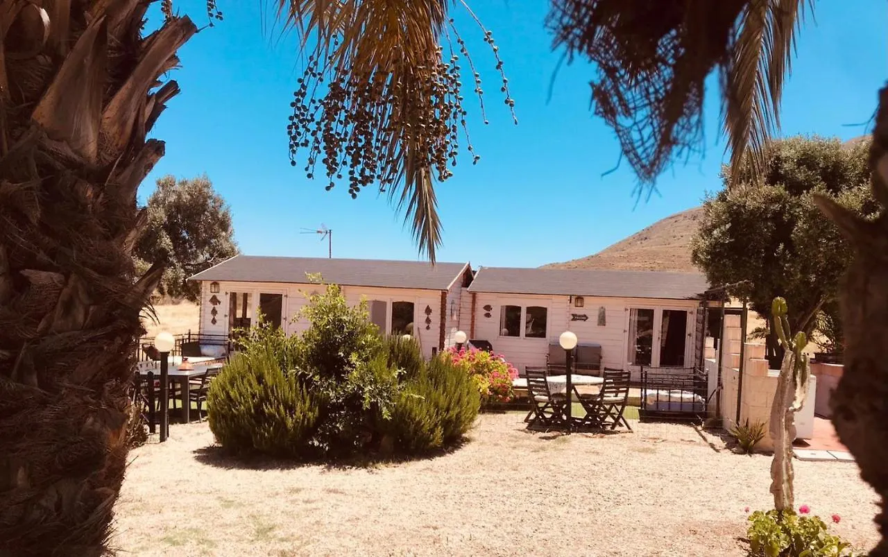 Bungalows & Estudios Los Escullos Almería